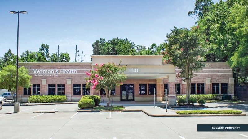 More Photos Of 1330 Kingwood Dr, Kingwood Medical For Lease