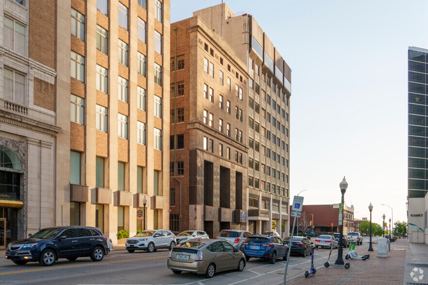 Primary Photo Of 10 E 3rd St, Tulsa Office For Sale