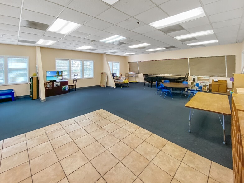 More Photos Of 3005 Dower House Dr, Herndon Daycare Center For Sale