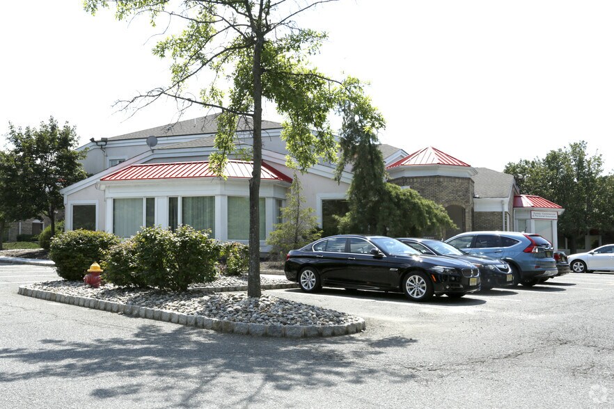 More Photos Of 613 Hope Rd, Eatontown Unknown For Lease