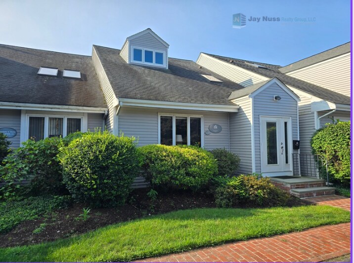 Primary Photo Of 61 Winter St, Weymouth Medical For Lease