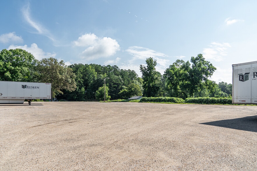More Photos Of 2580 Highway 46, Heflin Warehouse For Sale