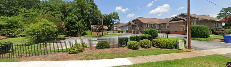 More Photos Of 210 Mills Ave, Greenville Medical For Sale