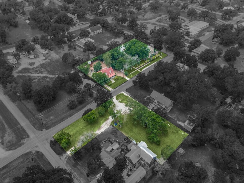 More Photos Of 331 Fifth St, Comfort Religious Facility For Lease