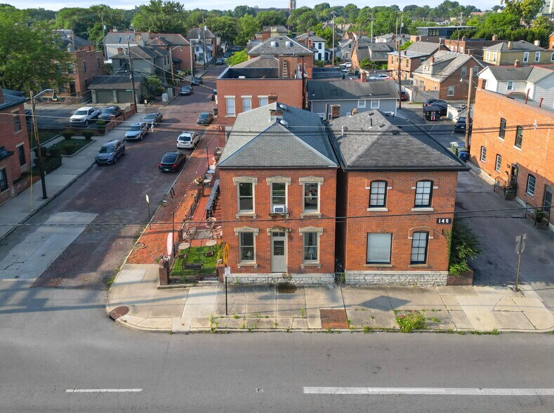 More Photos Of 491 S 4th St, Columbus Restaurant For Lease