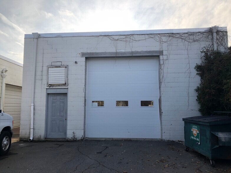 More Photos Of 194 Greenwood Ave, Midland Park Manufacturing For Lease
