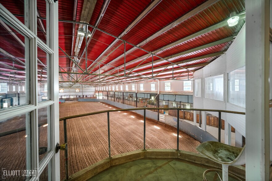 More Photos Of 1785 Old River Rd, Natchitoches Light Manufacturing For Sale