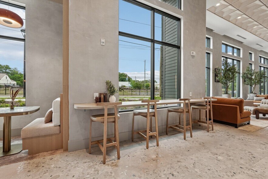 More Photos Of 3558 Elm St, Atlanta Apartments For Lease