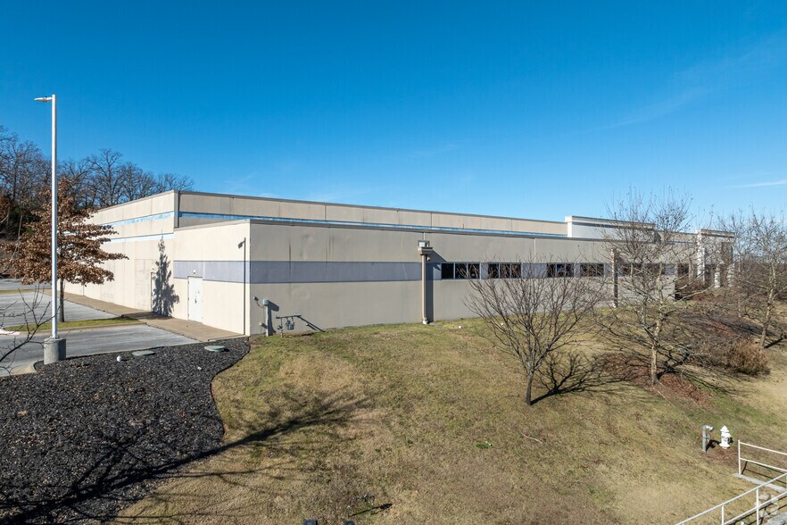 More Photos Of 3115 W Technology Way, Fayetteville Office For Lease