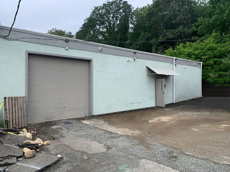 More Photos Of 2721 S Ash St, Tacoma Warehouse For Sale