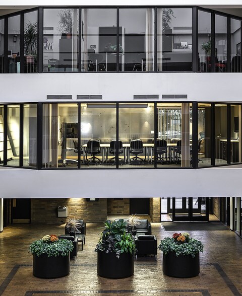 More Photos Of 7101 York Ave S, Edina Office For Lease