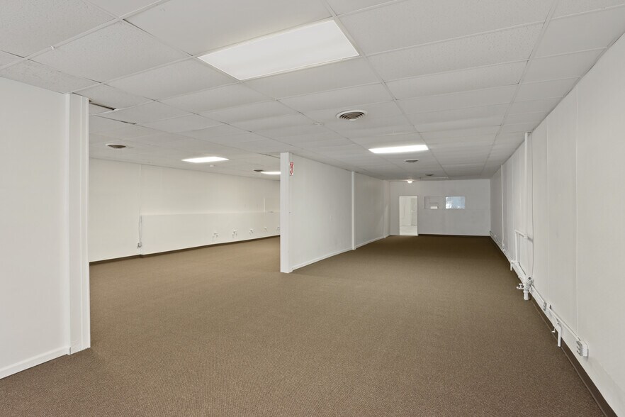 More Photos Of 338-340 N California St, Stockton Storefront For Lease