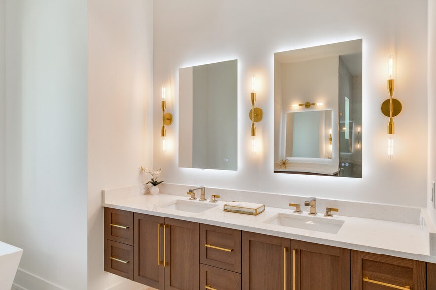 More Photos Of 3233 64th St SW, Naples Apartments For Sale