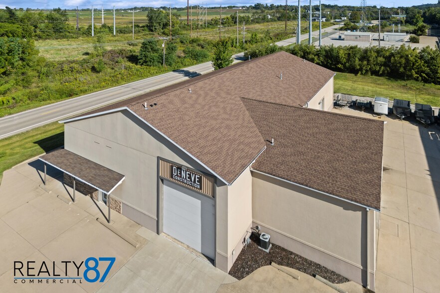 More Photos Of 2700 Stonegate Ct, Hiawatha Industrial For Sale