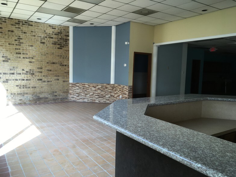 More Photos Of 11001 Fondren Rd, Houston Freestanding For Lease