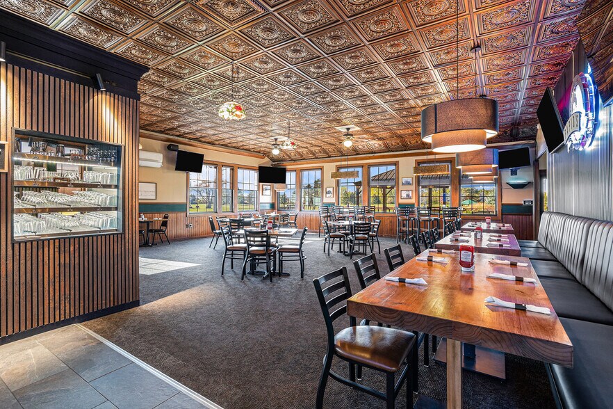 More Photos Of 2280 S Reese Rd, Reese Restaurant For Sale