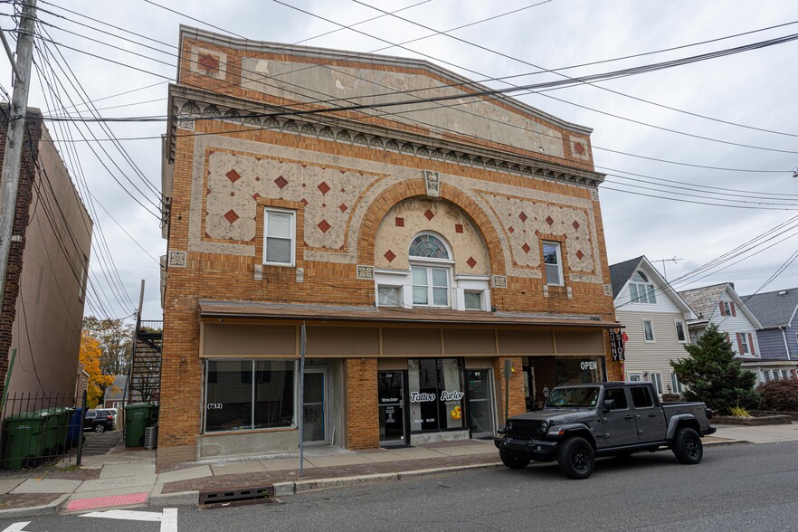Primary Photo Of 107 Main St, Sayreville General Retail For Sale