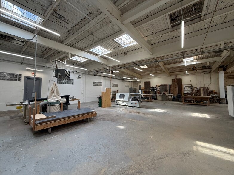 More Photos Of 1674 N Ada St, Chicago Warehouse For Sale