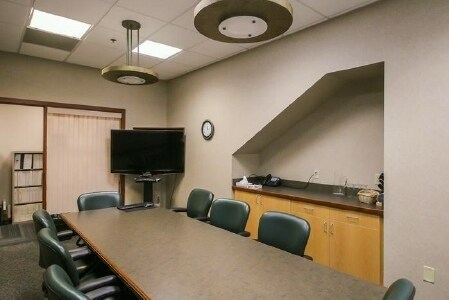 More Photos Of 2834 Northgate Dr, Iowa City Office For Lease