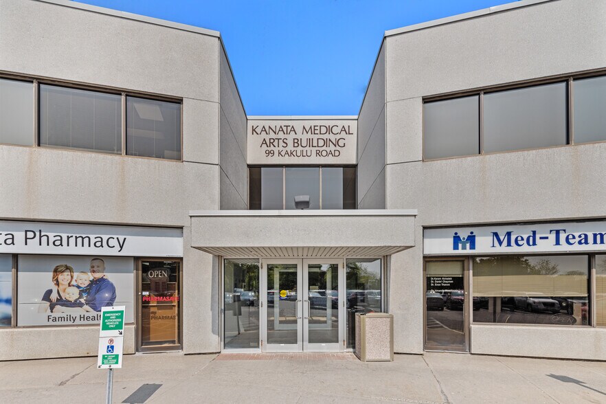 More Photos Of 99 Kakulu Rd, Ottawa Medical For Lease