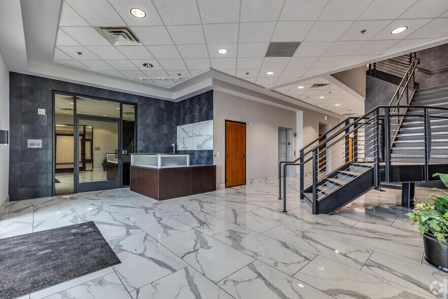 More Photos Of 3007 W Horizon Ridge Pky, Henderson Medical For Sale