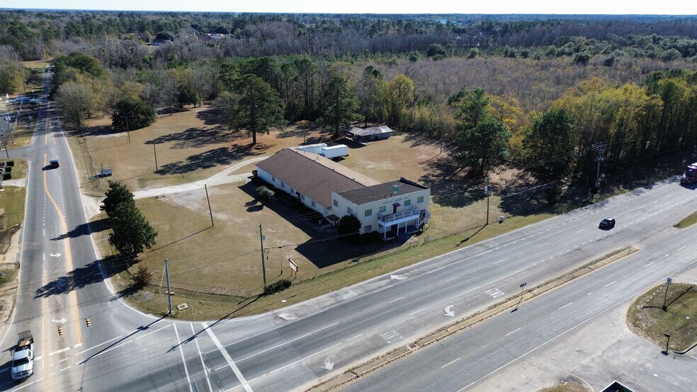 Primary Photo Of 1865 Hwy 15 S, Sumter Flex For Sale