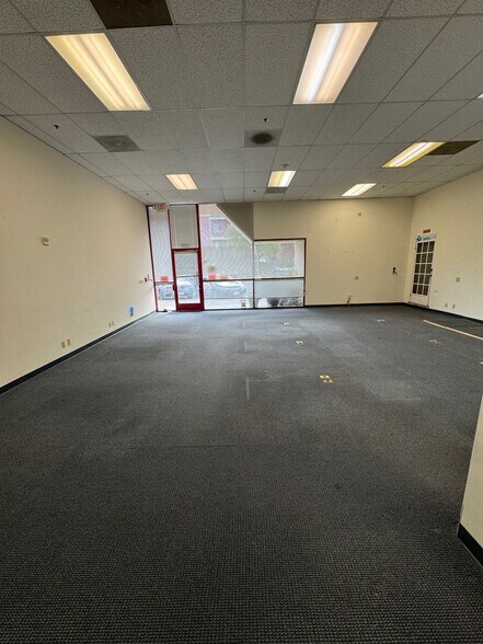 More Photos Of 1080 Broadway, Millbrae General Retail For Lease