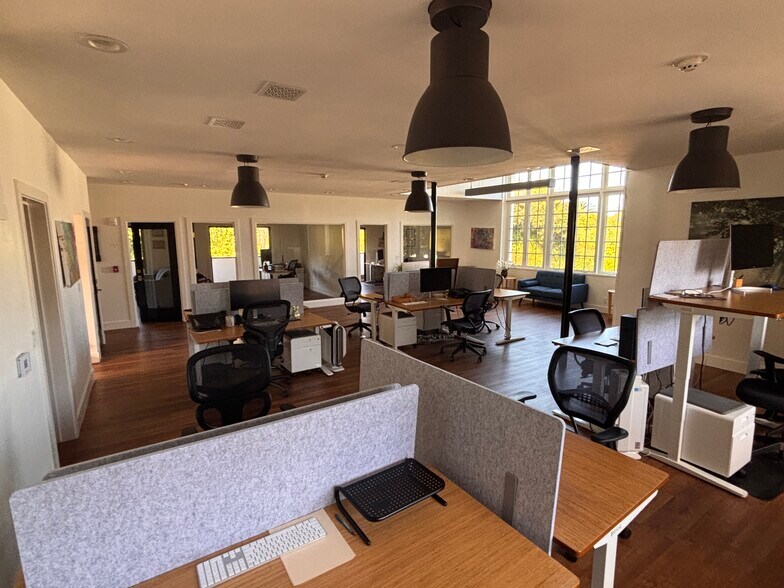 More Photos Of 1616 Anacapa St, Santa Barbara Office For Lease