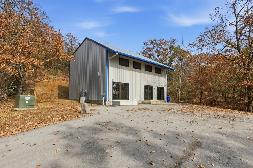 More Photos Of 183 Lower Ridge Rd, Conway Flex For Sale