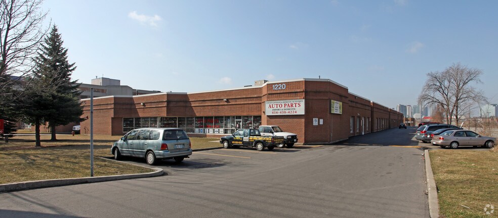 More Photos Of 1220 Markham Rd, Toronto Warehouse For Lease