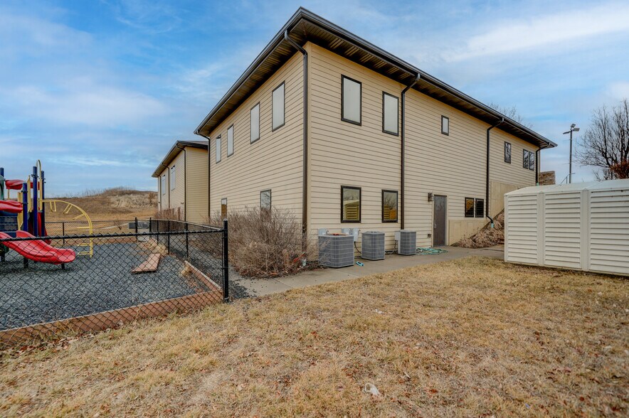 More Photos Of 2730 Crossbridge Rd, Lincoln Religious Facility For Sale