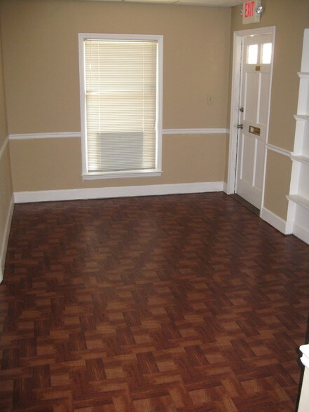 More Photos Of 724-734 Holcomb Bridge Rd, Norcross Loft Creative Space For Sale