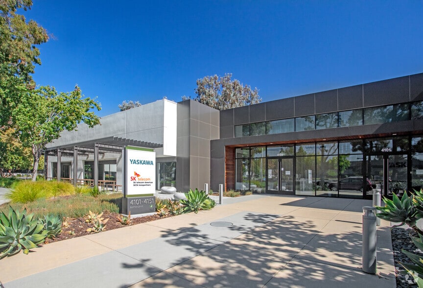 More Photos Of 4101-4151 Burton Dr, Santa Clara Research And Development For Lease
