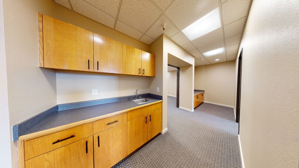 More Photos Of 384 Bel Marin Keys Blvd, Novato Office For Lease