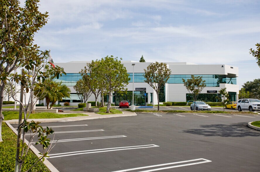 More Photos Of 15375 Barranca Pky, Irvine Unknown For Lease