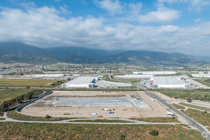 More Photos Of 5702 Institution Rd, San Bernardino Warehouse For Lease