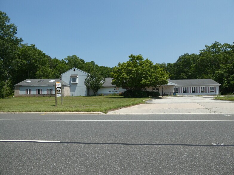 More Photos Of 350 Route 73, Berlin Health Club For Sale