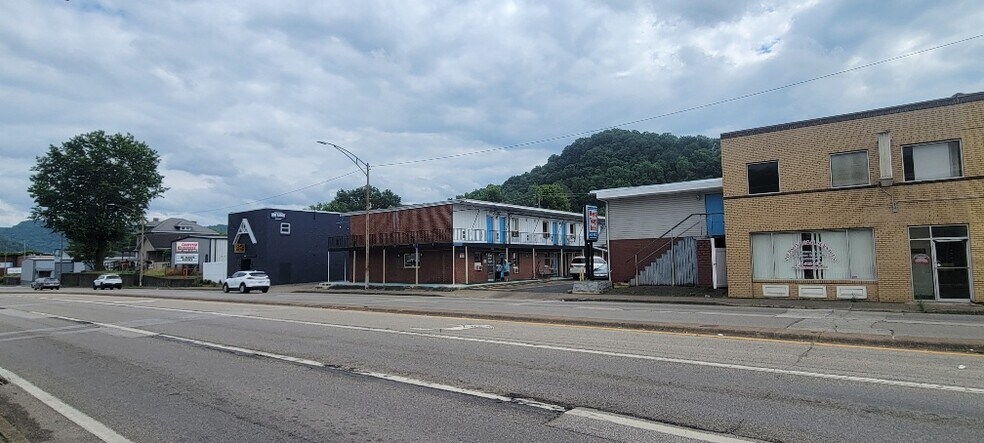 More Photos Of 5311 Maccorkle Ave SE, Charleston Hotel For Sale