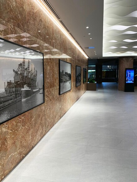 More Photos Of 200 Public Sq, Cleveland Office For Sale