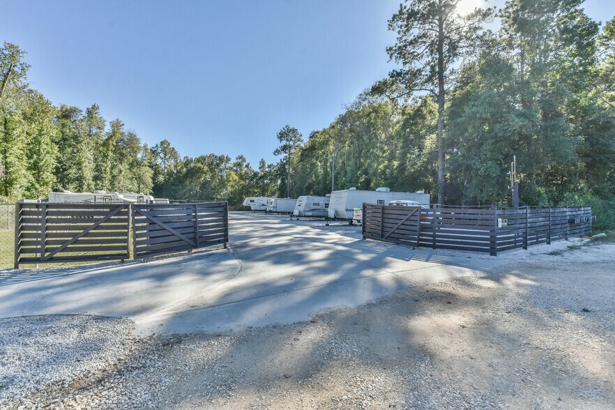 More Photos Of 321 FM 2090 Rd E, Splendora Manufactured Housing Mobile Home Park For Sale