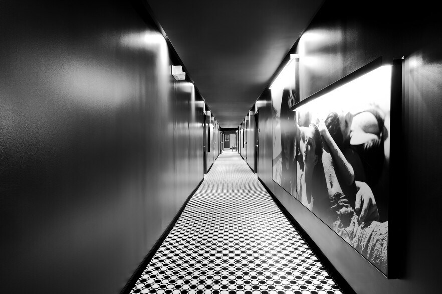 More Photos Of 205 Collins Ave, Miami Beach Hotel For Sale