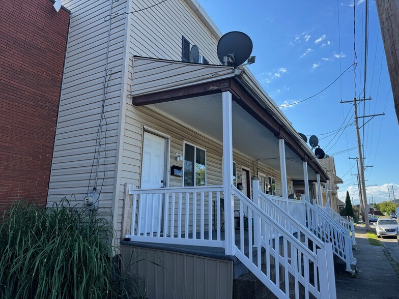 Primary Photo Of 609 Allegheny Ave, Glassport Apartments For Sale