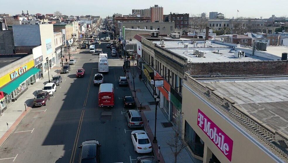 More Photos Of 5806-5810 Bergenline Ave, West New York Unknown For Lease