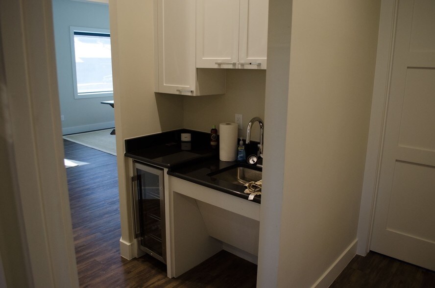 More Photos Of 1665 Keller Pky, Keller Office For Lease