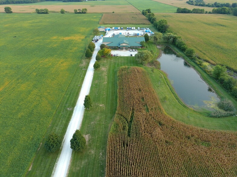 More Photos Of 3676 W 9000N Rd, Manteno Warehouse For Lease