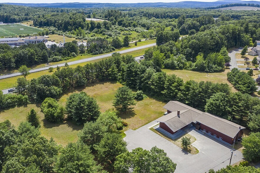 More Photos Of 1980 Lunenburg Rd, Lancaster Loft Creative Space For Lease