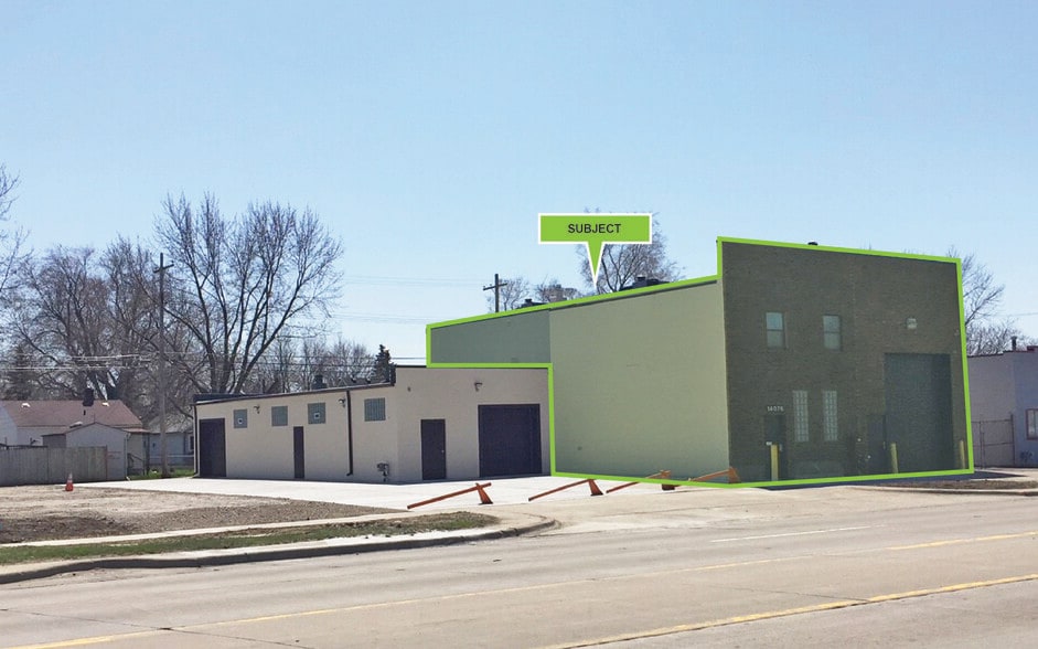 Primary Photo Of 14076 E Nine Mile Rd, Warren Warehouse For Lease