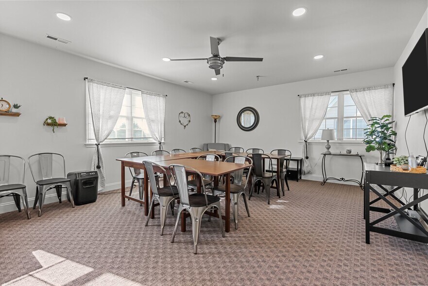 More Photos Of 790 Newtown Yardley Rd, Newtown Medical For Sale