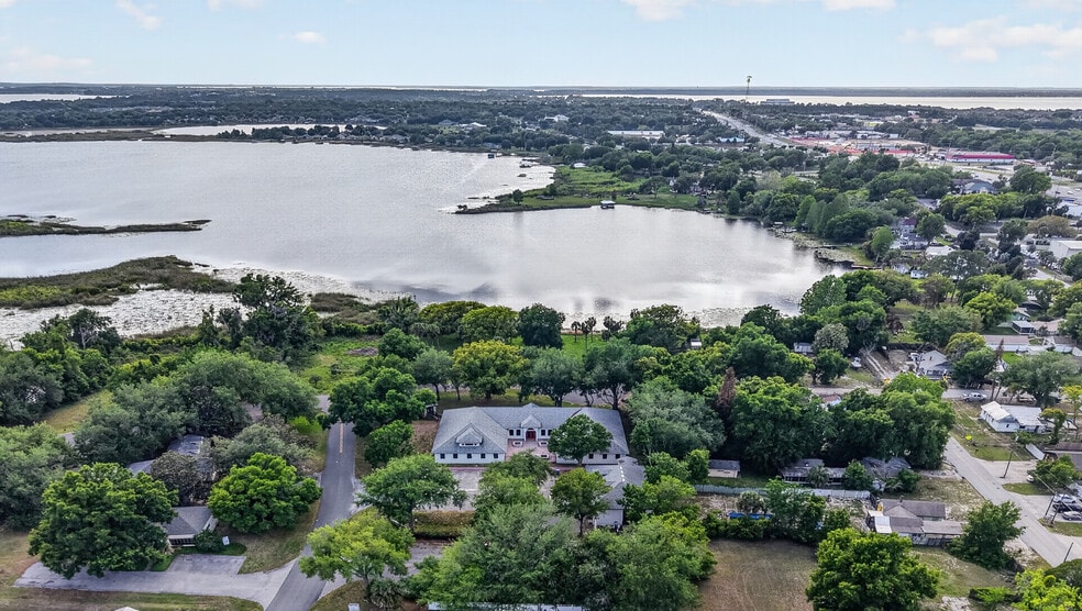 More Photos Of 4129 United Ave, Mount Dora Loft Creative Space For Sale