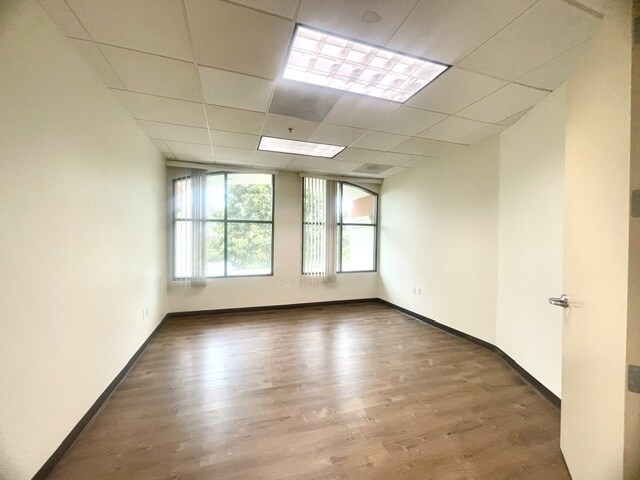 More Photos Of 3333 Concours, Ontario Office For Sale